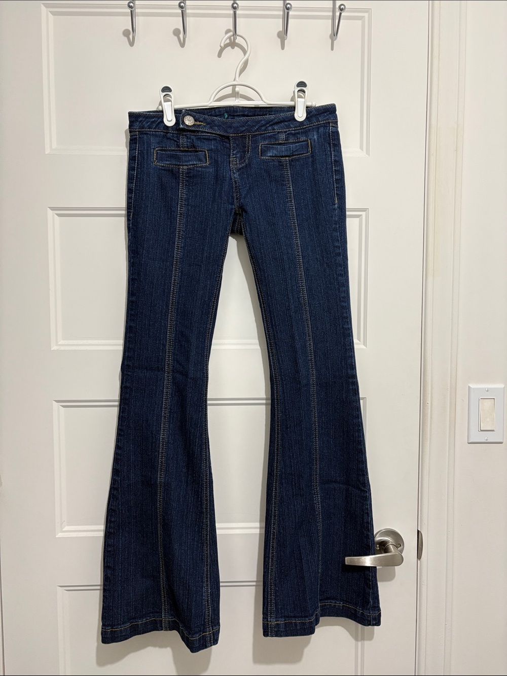Vintage Low Waisted Flare Jeans